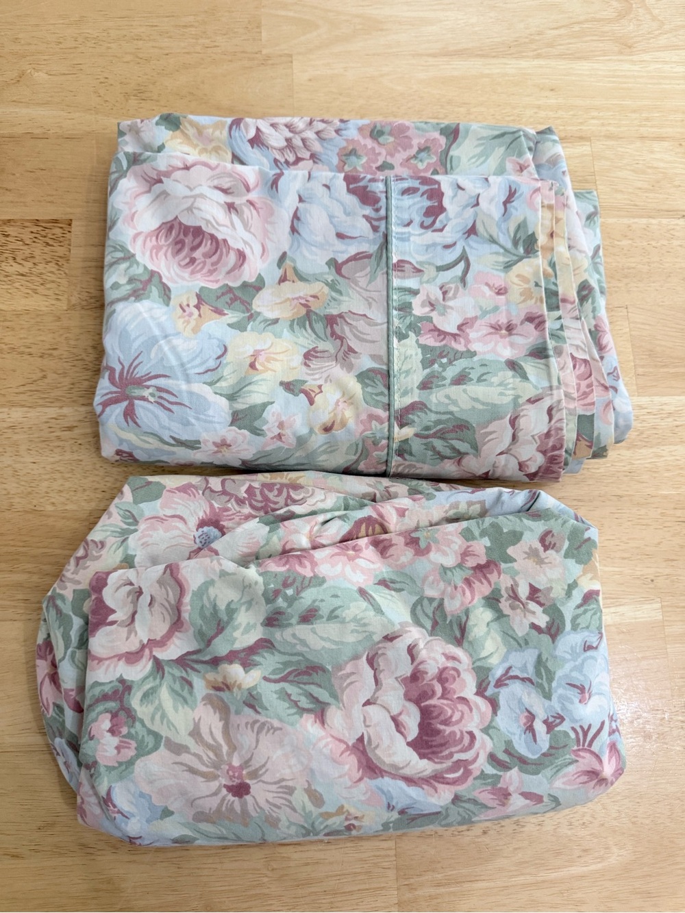 Vintage Croscill Floral Twin Sheet Floral Pastel USA Whimsical Cottage Grandma